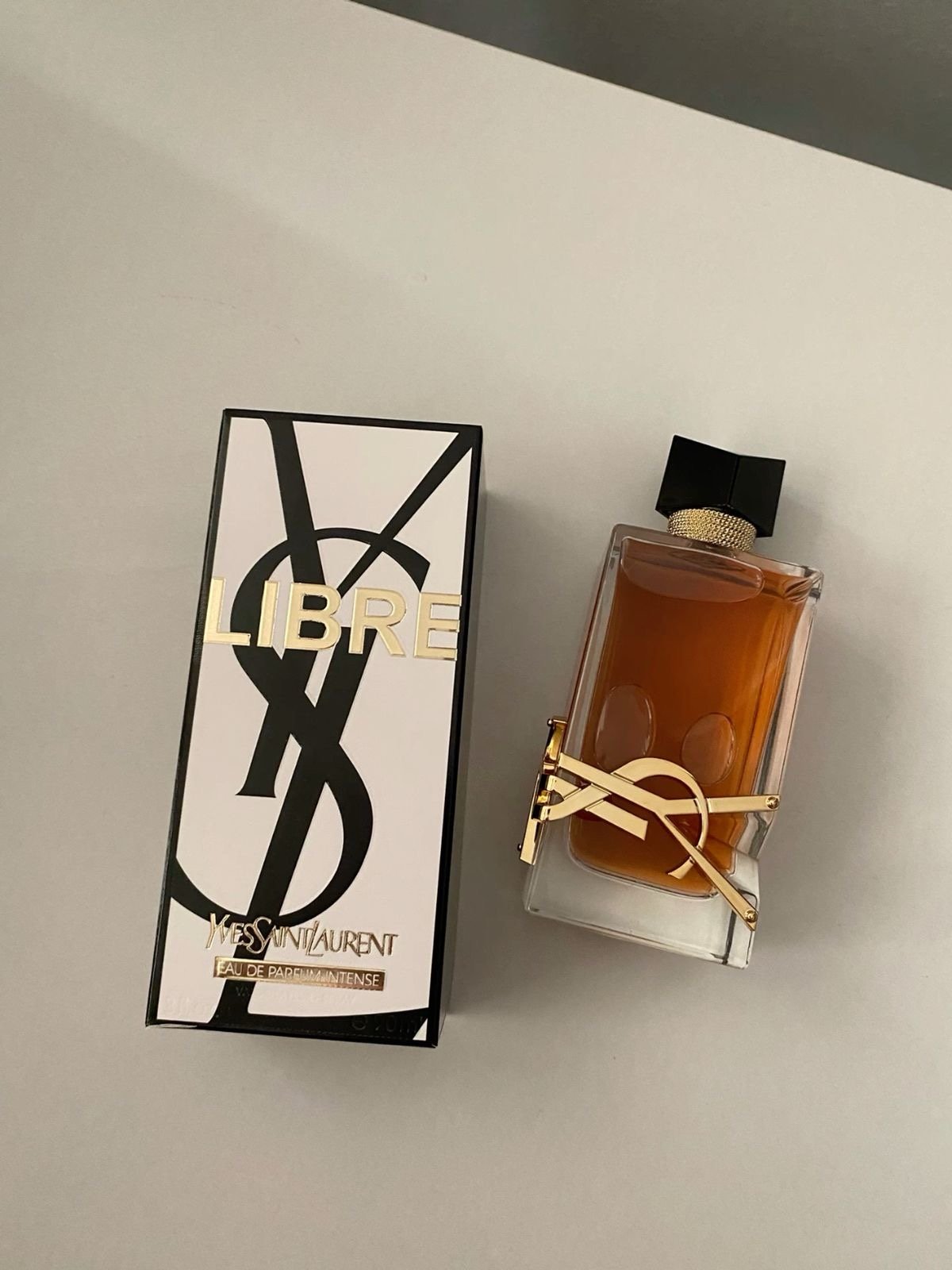 Libre Eau de Parfum Intense - الصورة 3