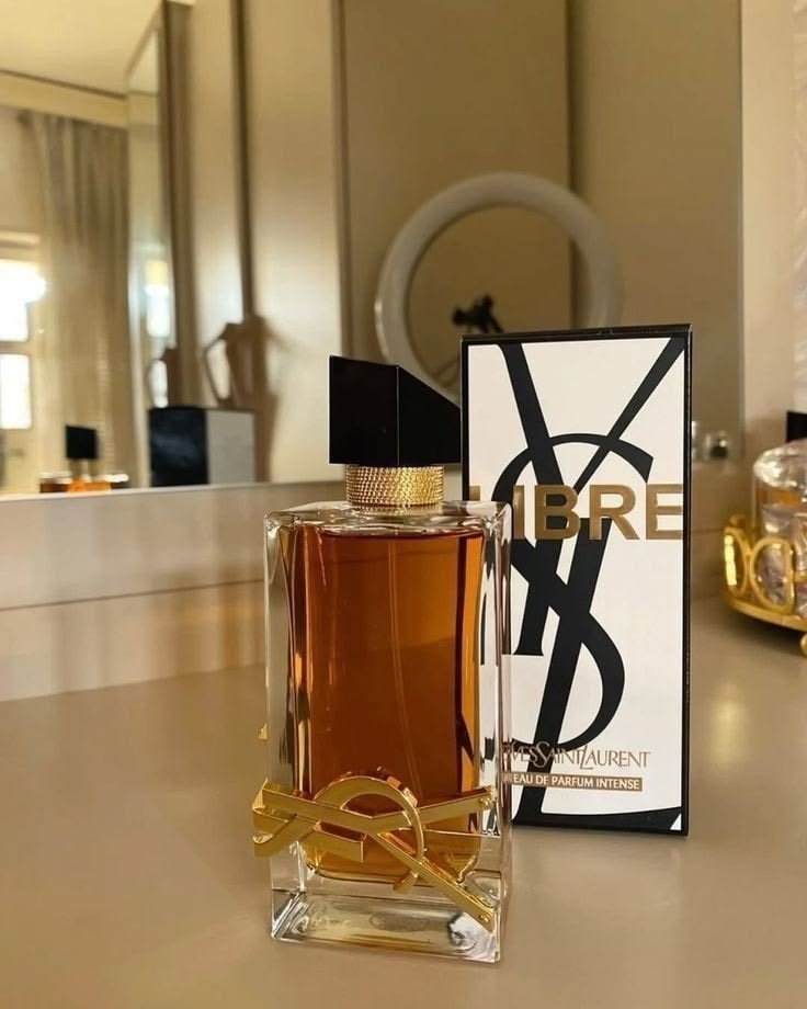 Libre Eau de Parfum Intense - الصورة 2