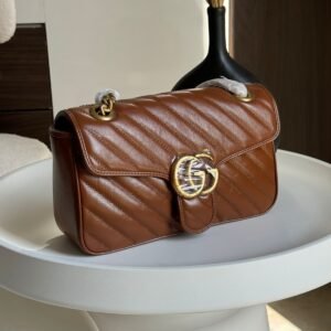 Gucci (غوتشي)—بني