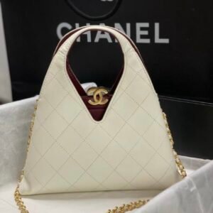 Chanel Coco Handleابيض